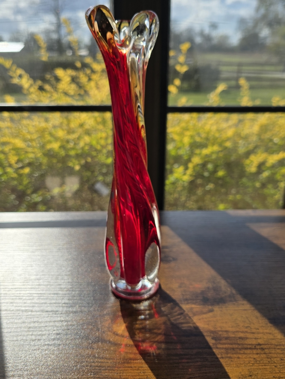 Tilso Japan Hand-Blown Red &‎ Amber Swirl Twisted Glass Vintage Vase